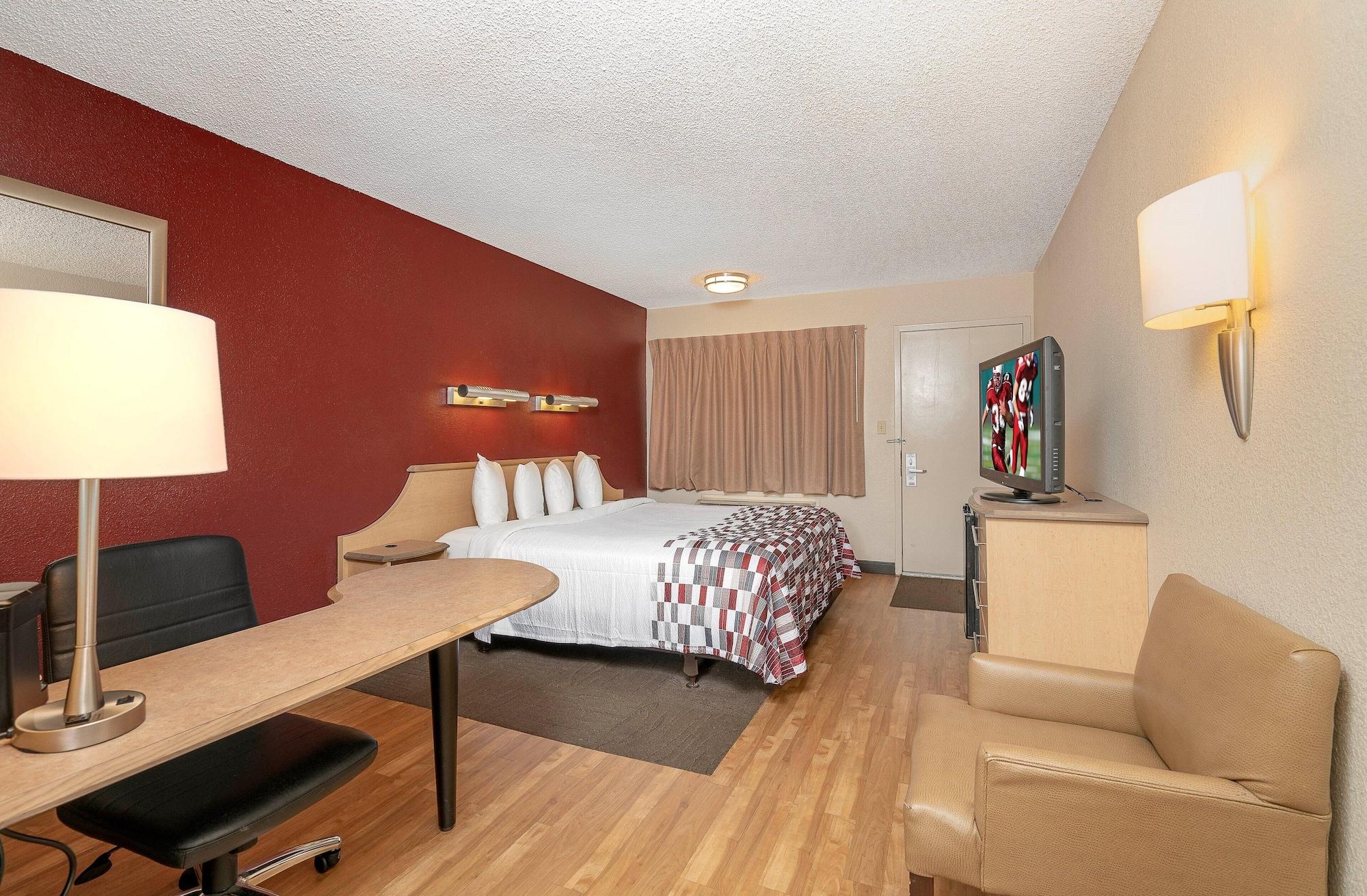 Red Roof Inn Detroit-Rochester Hills/ Auburn Hills Ngoại thất bức ảnh