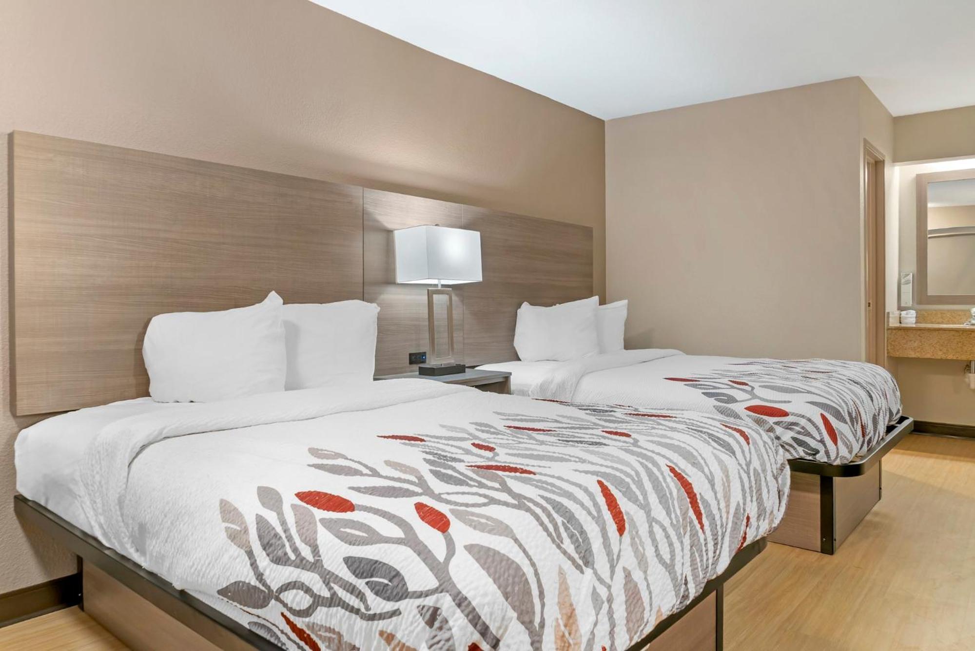 Red Roof Inn Detroit-Rochester Hills/ Auburn Hills Ngoại thất bức ảnh