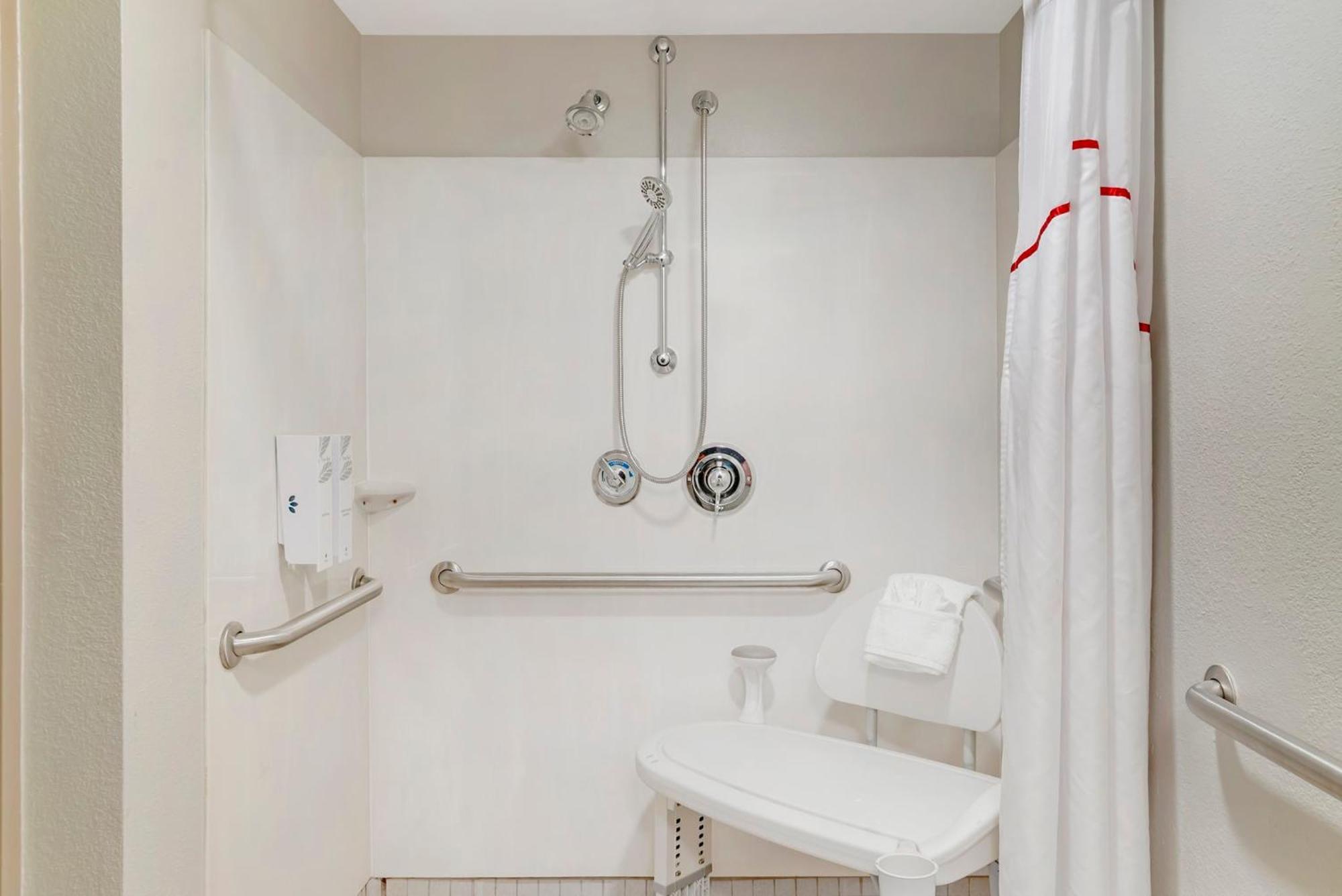 Red Roof Inn Detroit-Rochester Hills/ Auburn Hills Ngoại thất bức ảnh