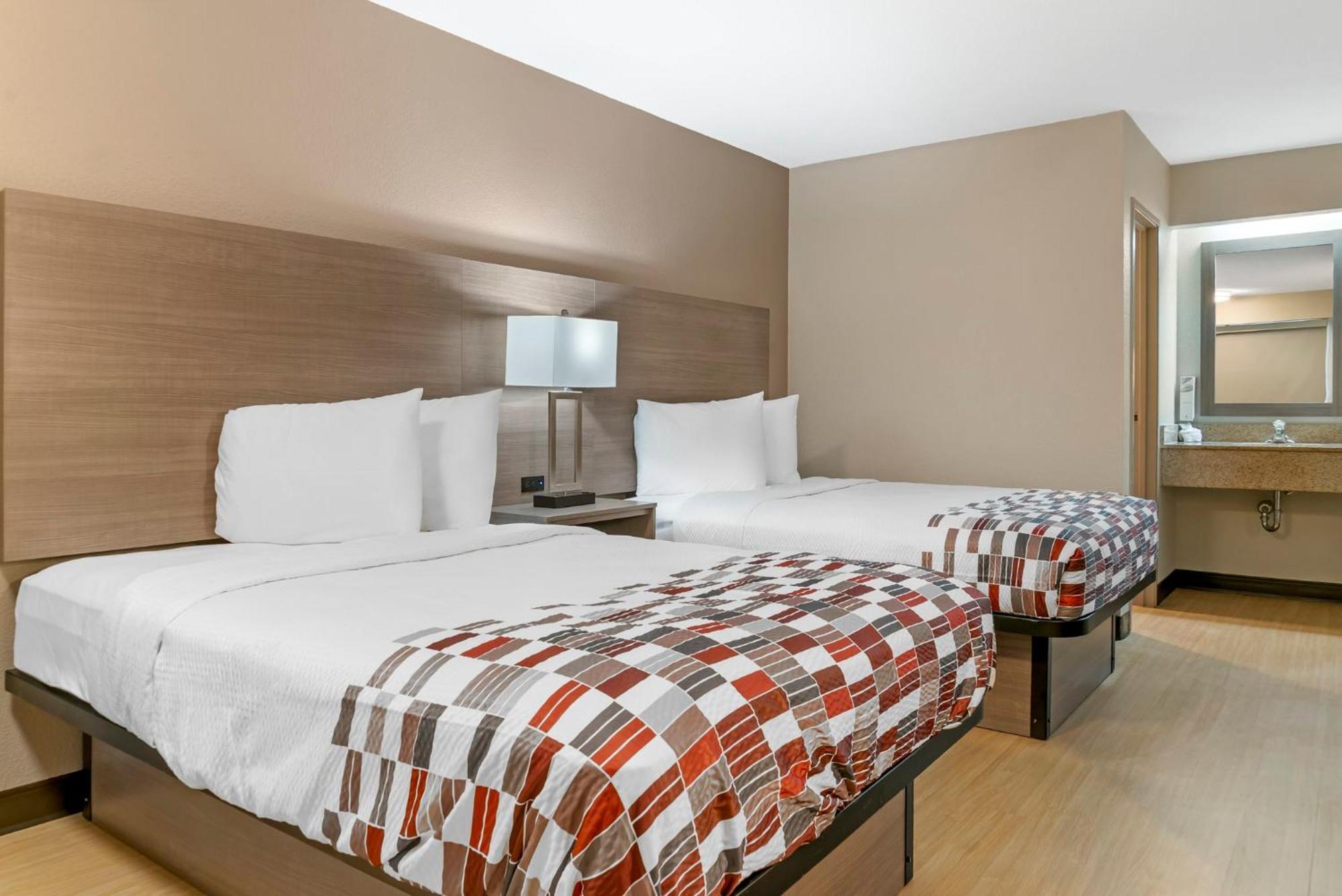 Red Roof Inn Detroit-Rochester Hills/ Auburn Hills Ngoại thất bức ảnh